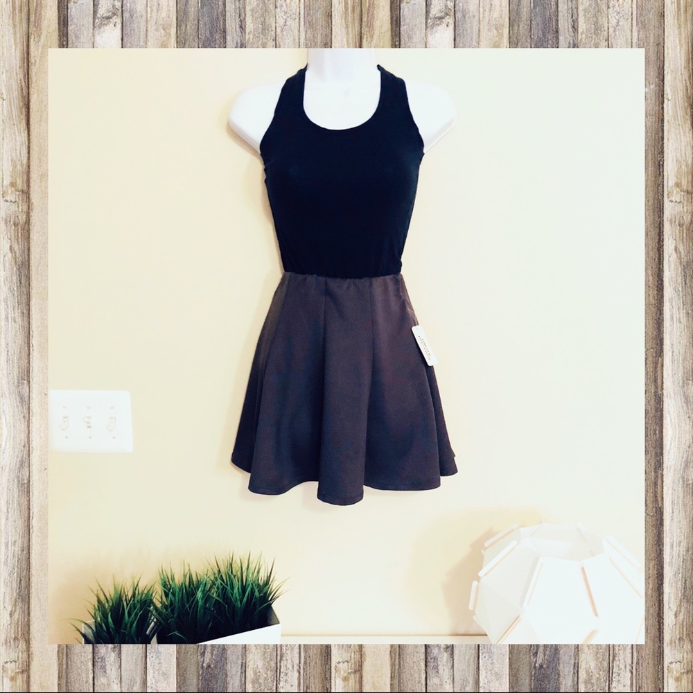 Forever 21 A-Line Mini Grey Skirt w/ Waist Band